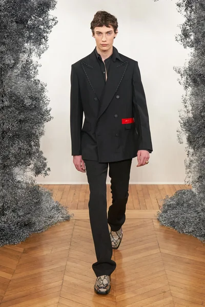 Look 2